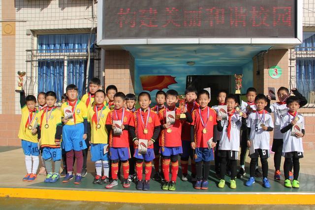 世界杯，中国男篮国家队12人名单预测出炉，庞峥麟赵维伦2人入选